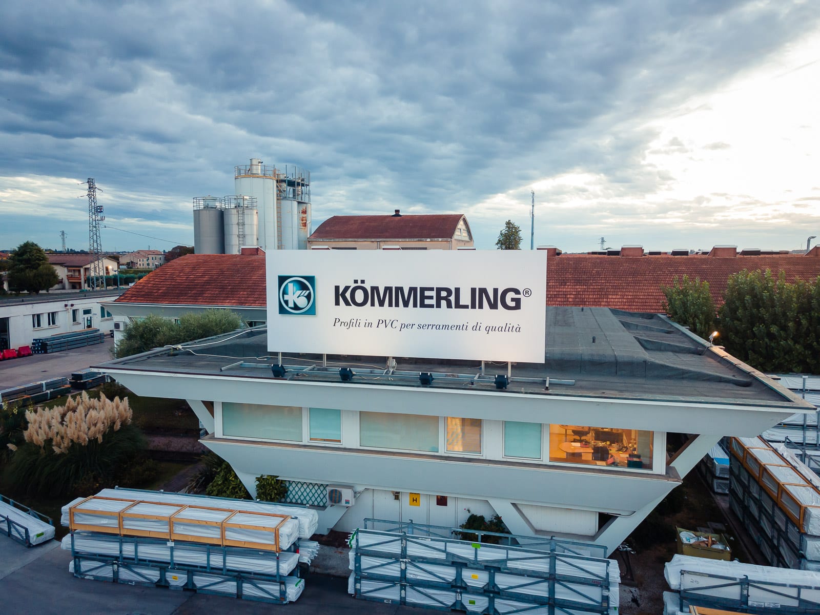 LO STABILIMENTO PROFINE iTALIA